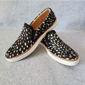 UGG Women's Animal Print Calf Hair Size 9.5 Soleda Exotic Sneaker